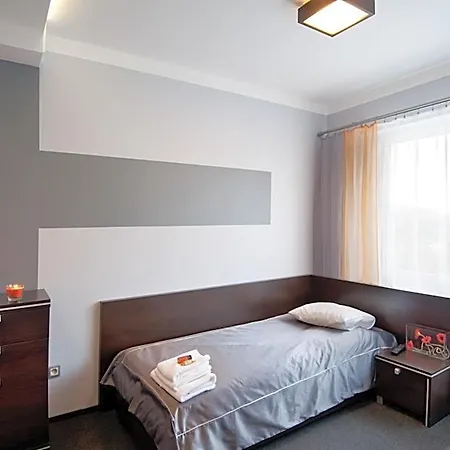 Mloda Europa Hotel
