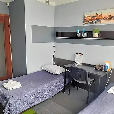 Hotel Mloda Europa *