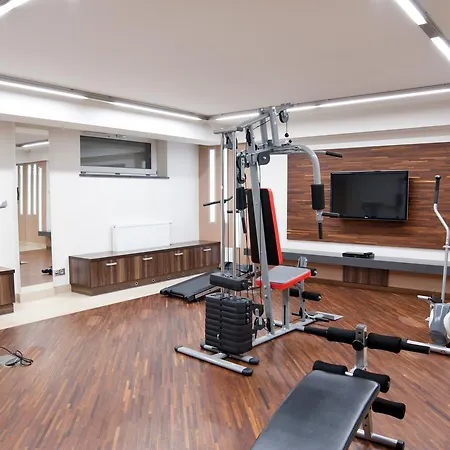 Mloda Europa Szálloda