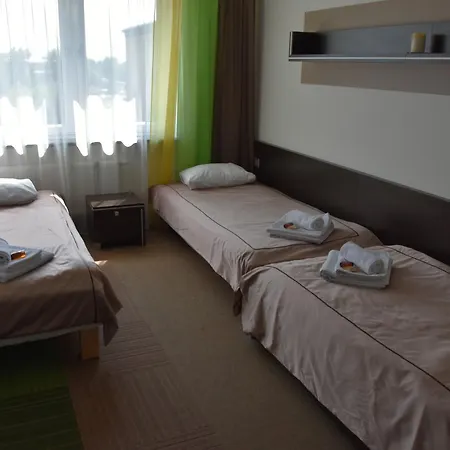 Mloda Europa Hotel *