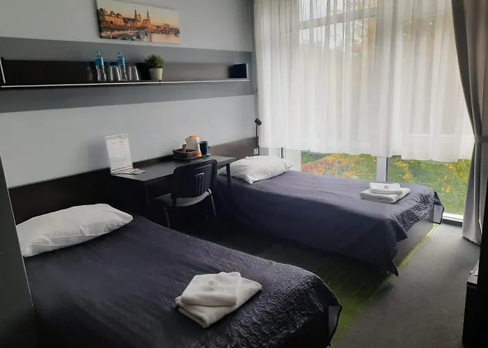 Mloda Europa Hotell *