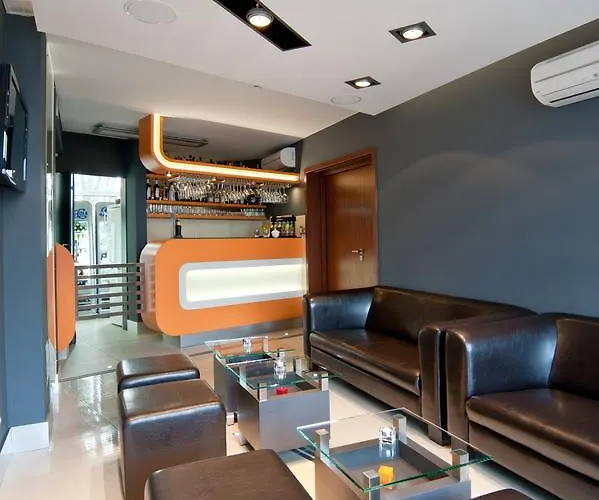 Hotel Mloda Europa *