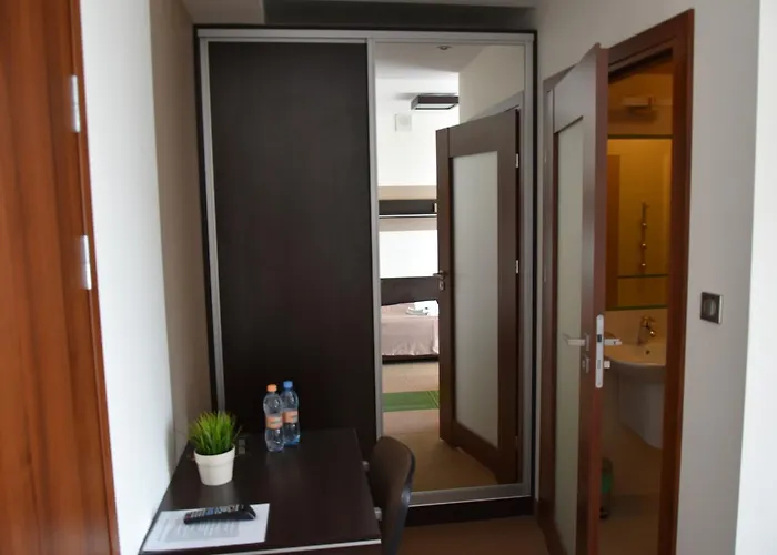 Mloda Europa Hotell Łódź